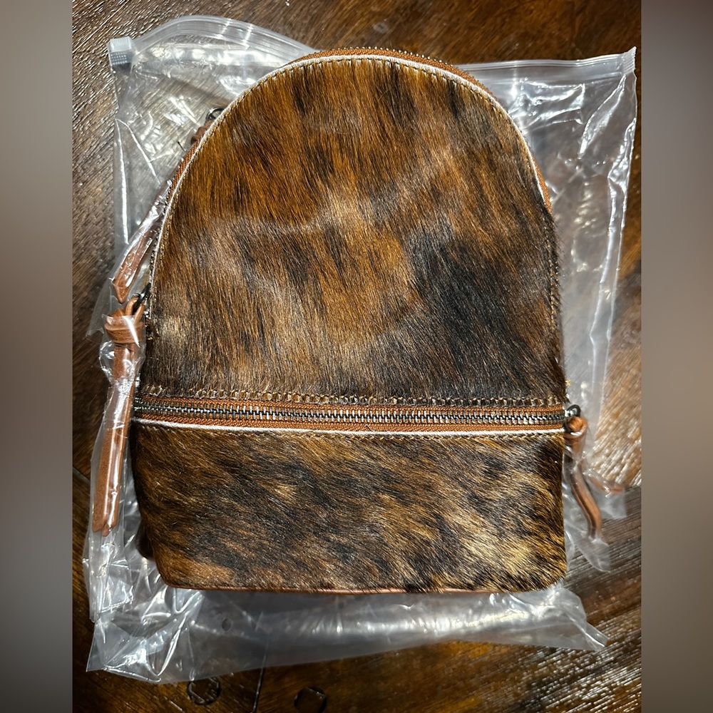 Trinity Ranch Brown Backpack - Picture 2 of 4